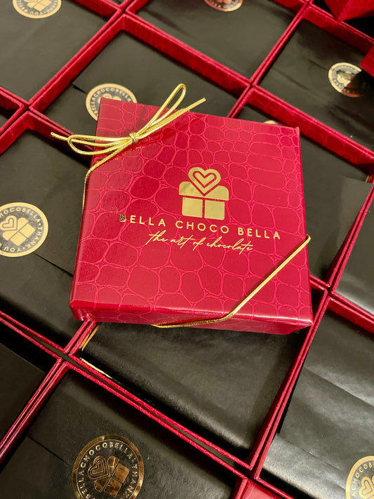 Luxurious Red Signature Gift Box – 4 Artisanal Chocolates