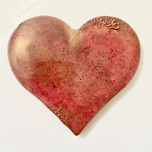 Pink and Gold Heart shaped Bar  – Milk Chocolate with Soft Caramel